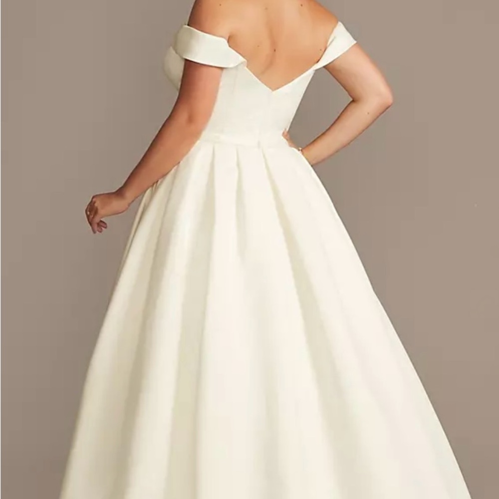 David's Bridal Off-Shoulder Cream Gown - Picture 2 of 4